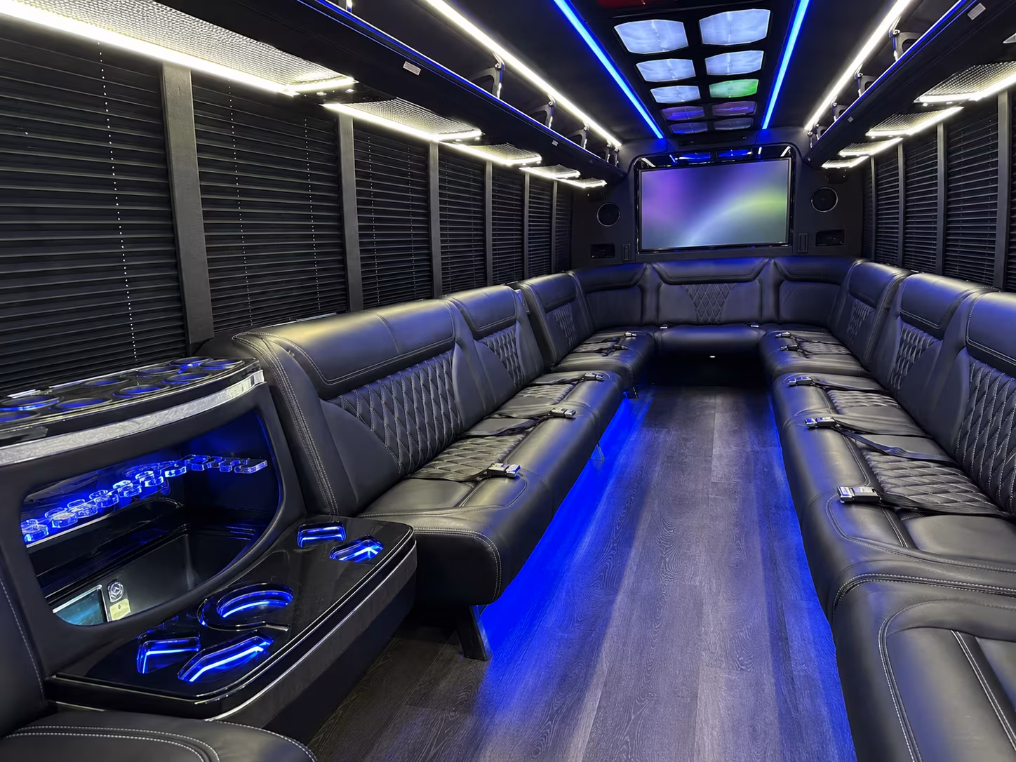 farmington 20 passenger party bus inside
