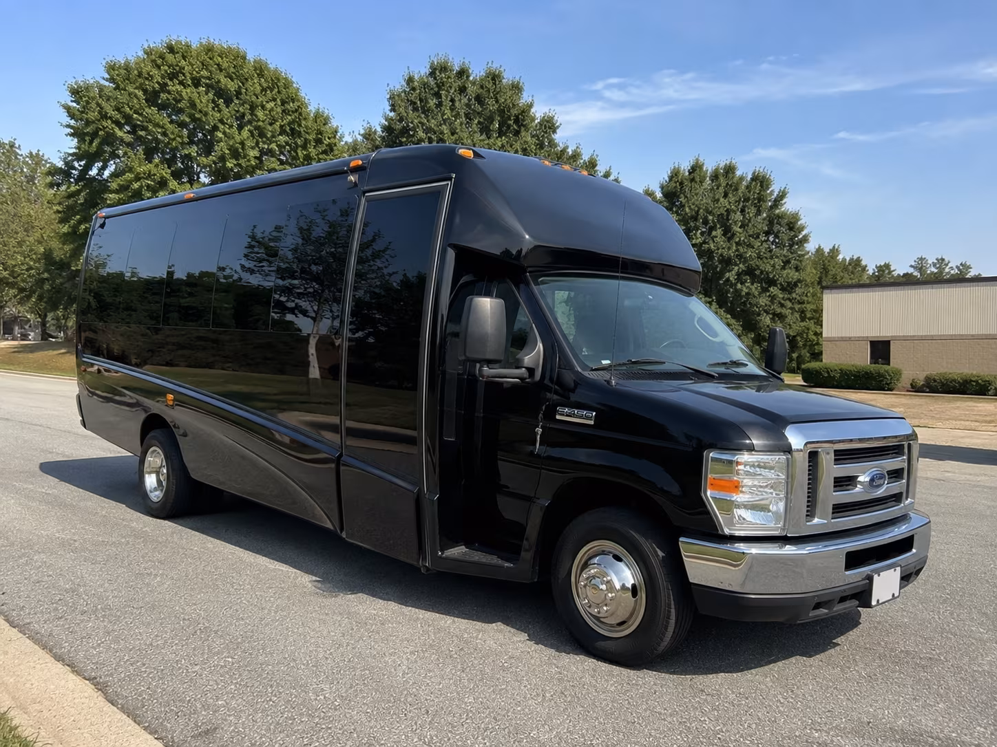 Farmington Wine Tour & Brewery Transportation